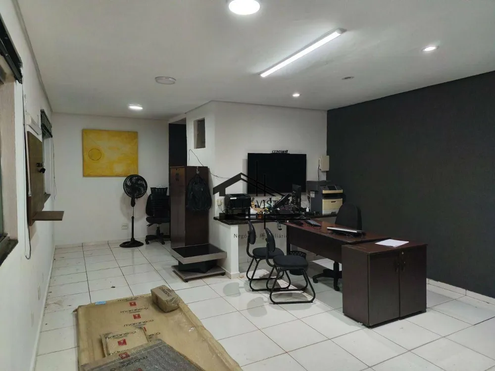 Sobrado, 3 quartos, 305 m² - Foto 1