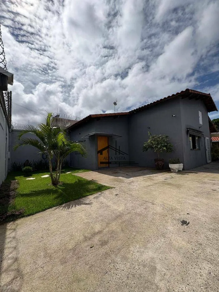 Casa, 3 quartos, 146 m² - Foto 2