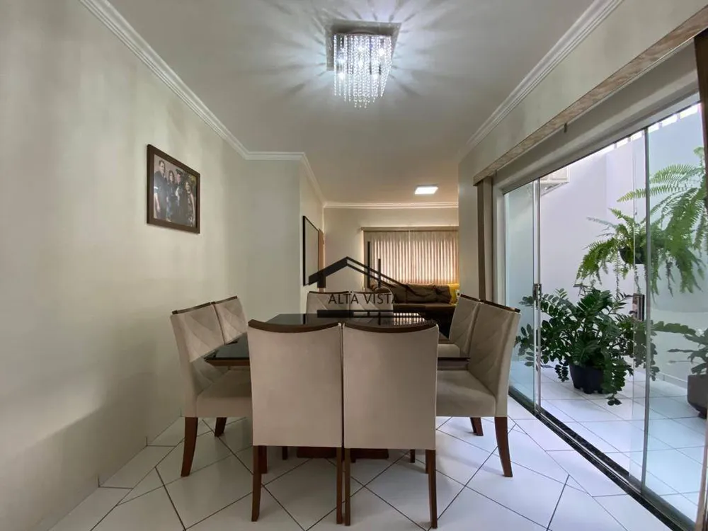 Casa, 3 quartos, 146 m² - Foto 3