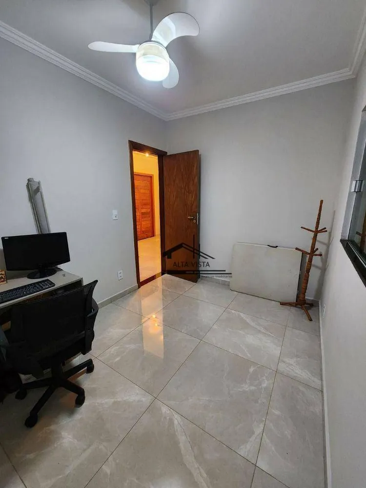 Casa, 3 quartos, 200 m² - Foto 5