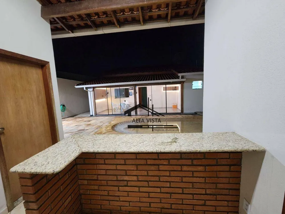 Casa, 3 quartos, 200 m² - Foto 7