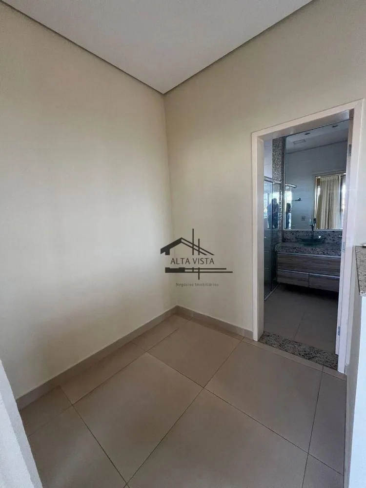 Apartamento, 3 quartos, 140 m² - Foto 11