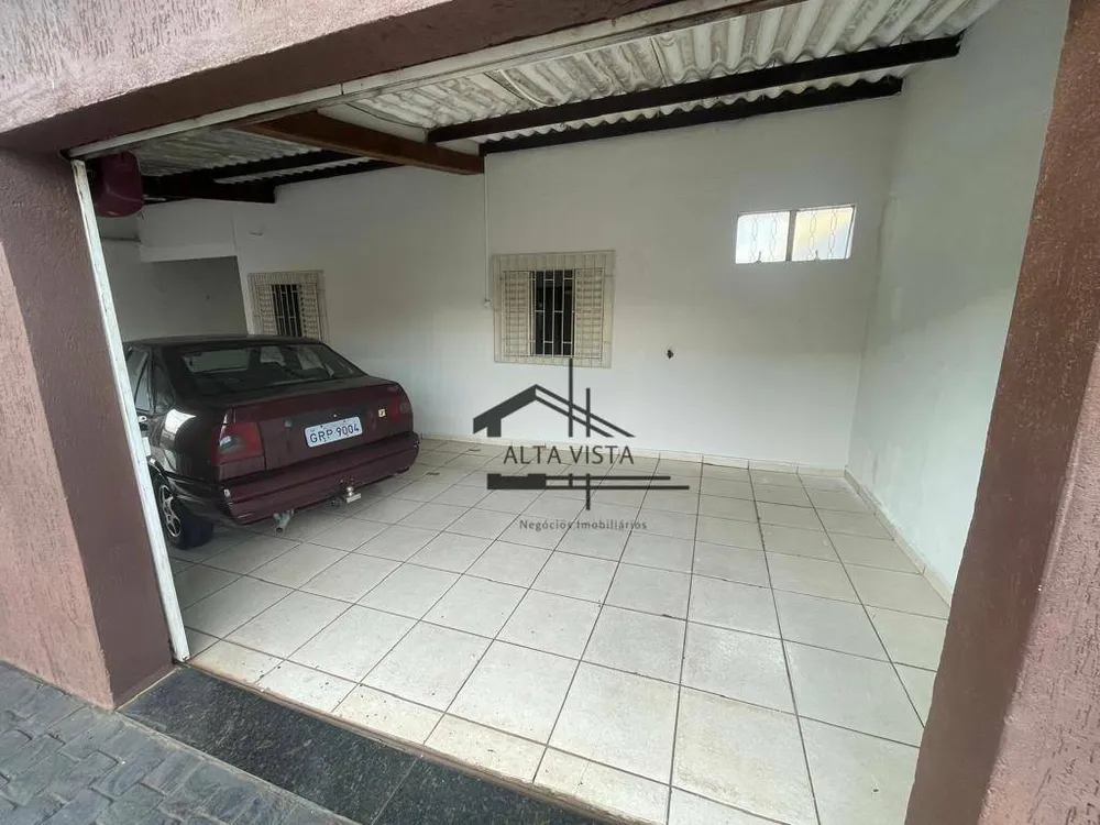 Casa, 3 quartos, 160 m² - Foto 1