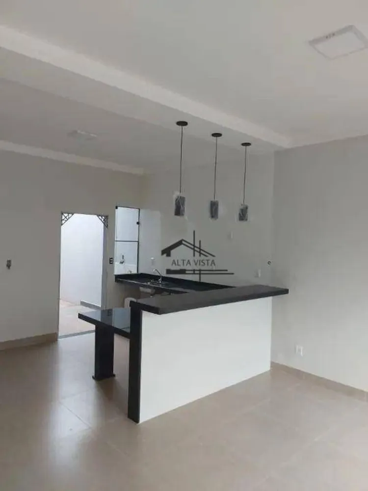 Casa, 2 quartos, 75 m² - Foto 1