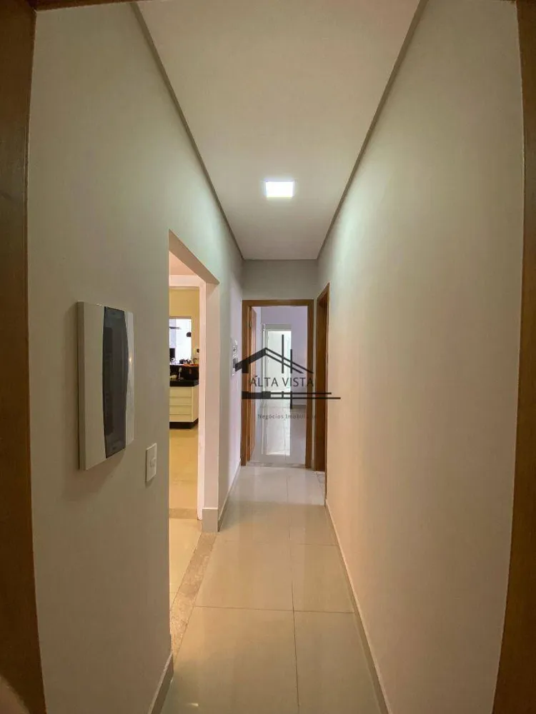 Casa, 3 quartos, 300 m² - Foto 15