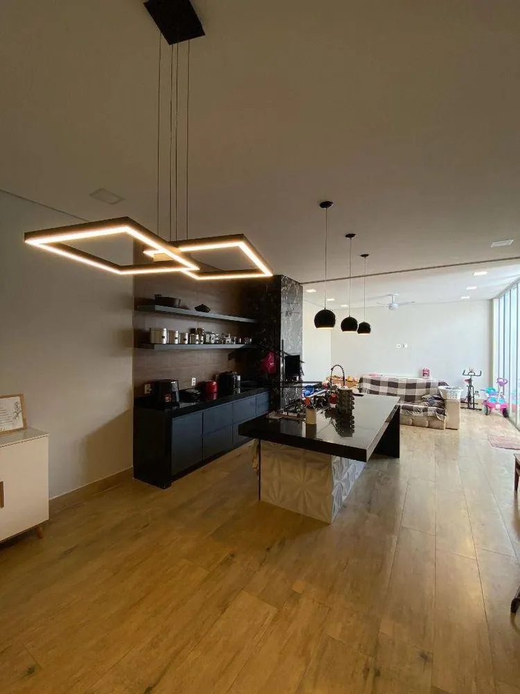 Casa, 3 quartos, 300 m² - Foto 4