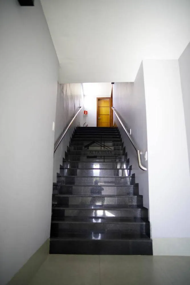 Casa, 3 quartos, 250 m² - Foto 13