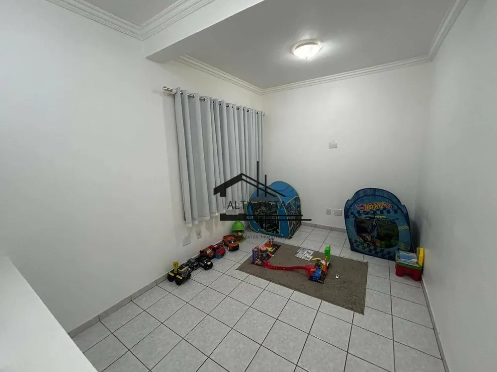 Casa, 3 quartos, 278 m² - Foto 12