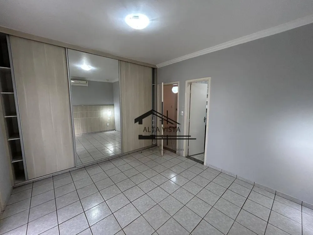 Casa, 3 quartos, 278 m² - Foto 5