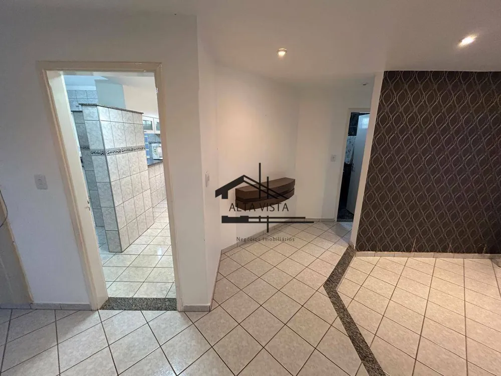 Casa, 3 quartos, 278 m² - Foto 2