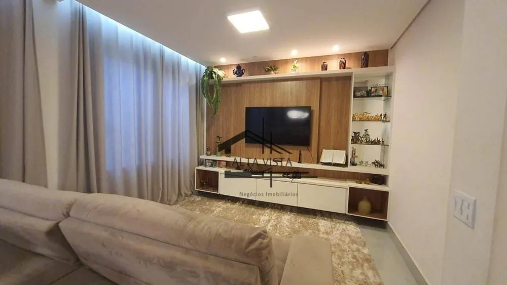 Casa, 3 quartos, 300 m² - Foto 2