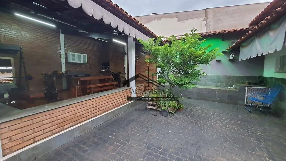 Casa, 3 quartos, 300 m² - Foto 15