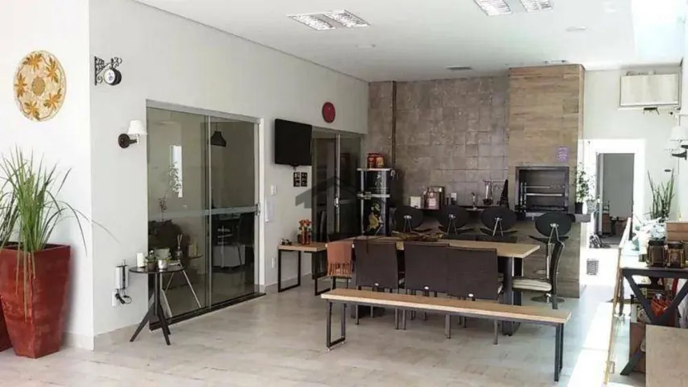 Casa, 3 quartos, 190 m² - Foto 1