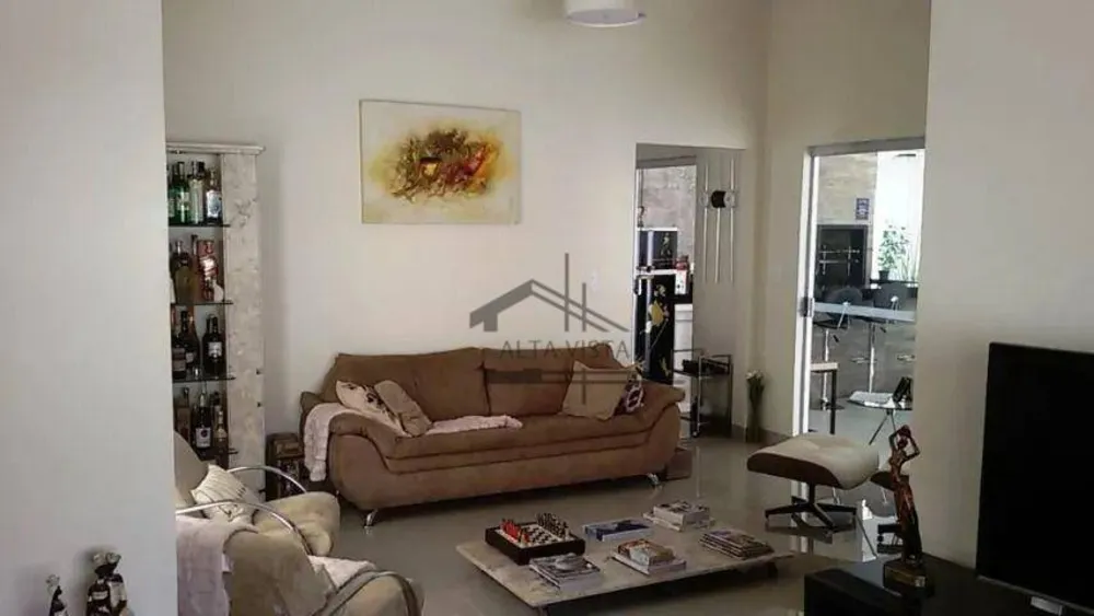 Casa, 3 quartos, 190 m² - Foto 2