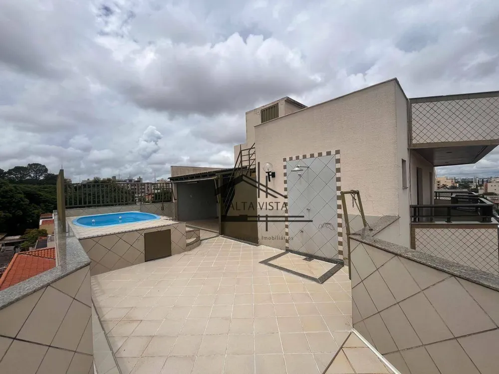 Apartamento, 3 quartos, 296 m² - Foto 1