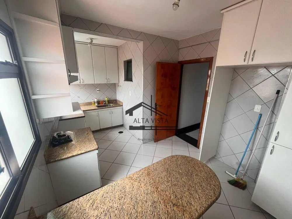 Apartamento, 3 quartos, 296 m² - Foto 8