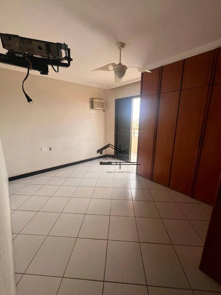 Apartamento, 3 quartos, 296 m² - Foto 10