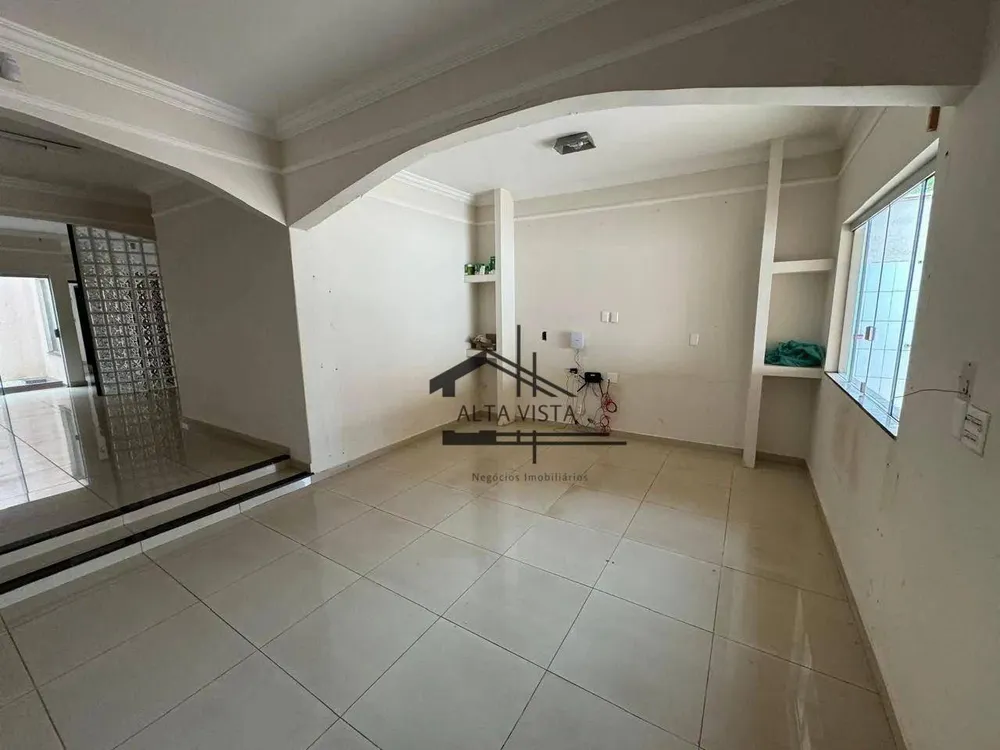 Casa, 3 quartos, 280 m² - Foto 3