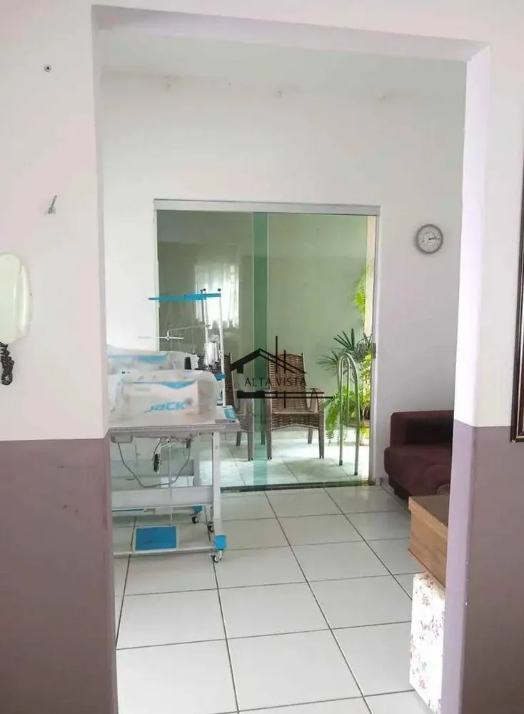 Casa, 2 quartos, 137 m² - Foto 1