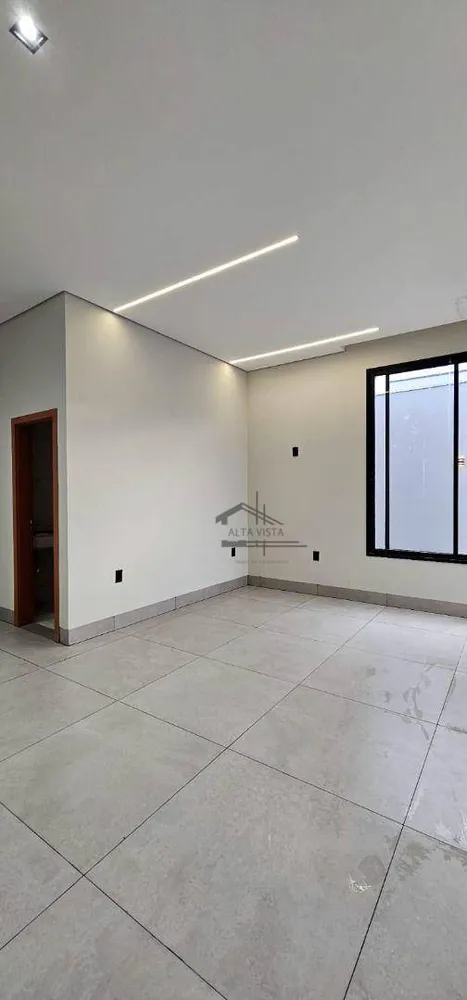 Casa, 3 quartos, 184 m² - Foto 1