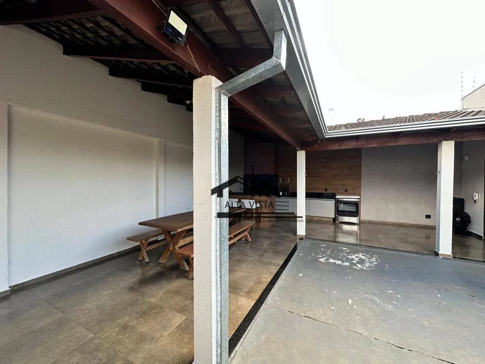 Casa, 3 quartos, 220 m² - Foto 15