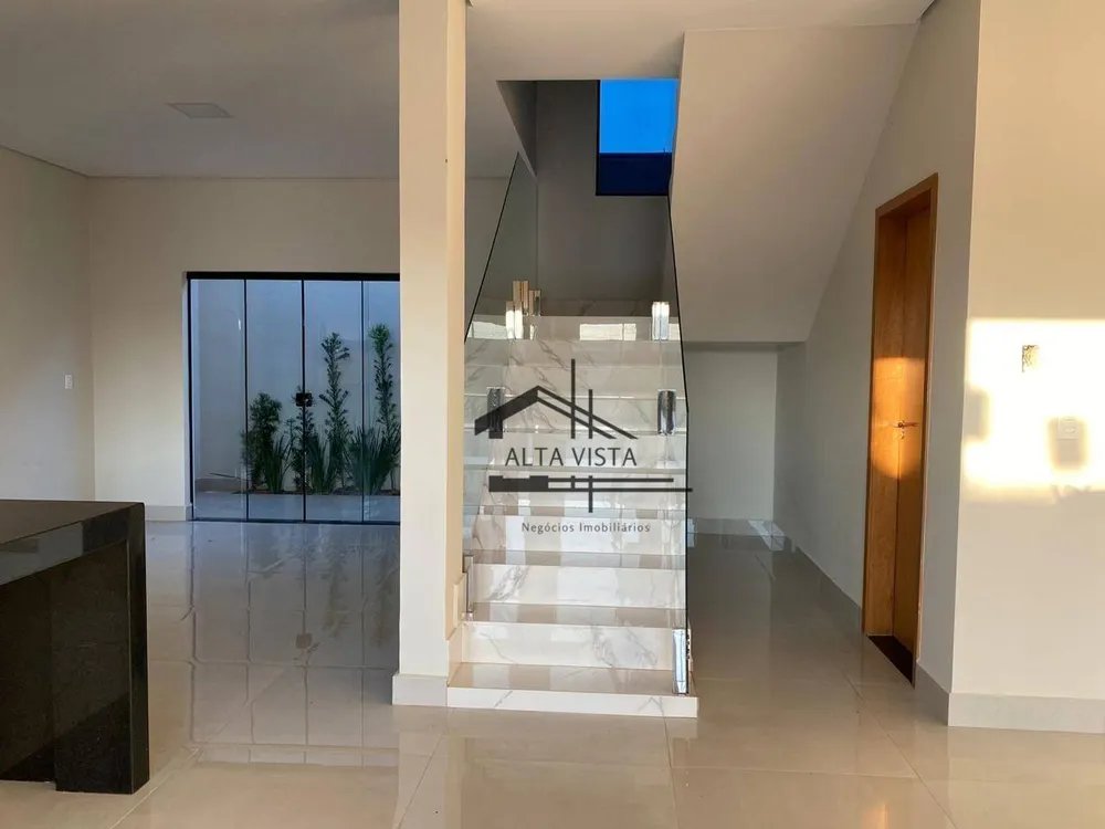 Casa, 4 quartos, 213 m² - Foto 2