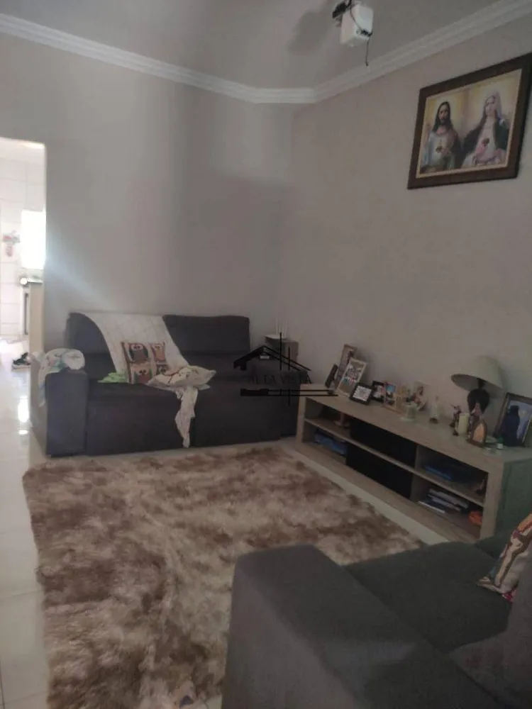 Casa, 3 quartos, 175 m² - Foto 1