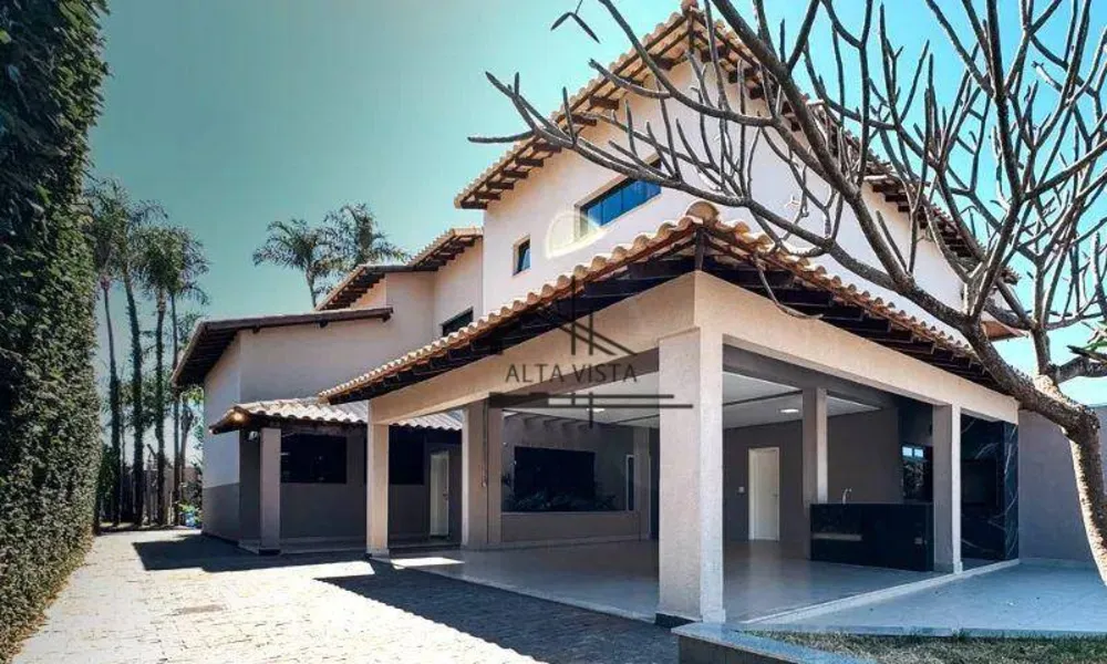 Casa, 5 quartos, 840 m² - Foto 1