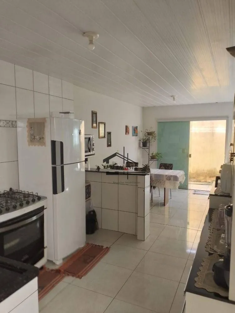 Casa, 3 quartos, 70 m² - Foto 3