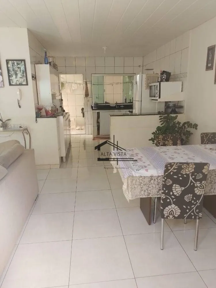 Casa, 3 quartos, 70 m² - Foto 2