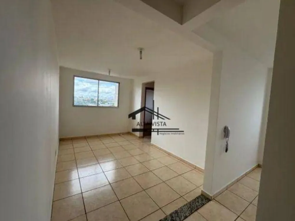Apartamento, 2 quartos, 50 m² - Foto 2