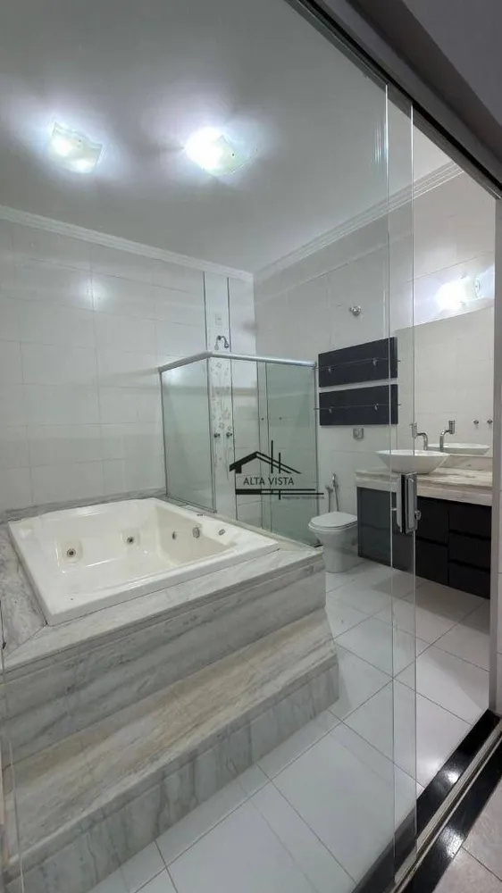Casa, 3 quartos, 230 m² - Foto 10