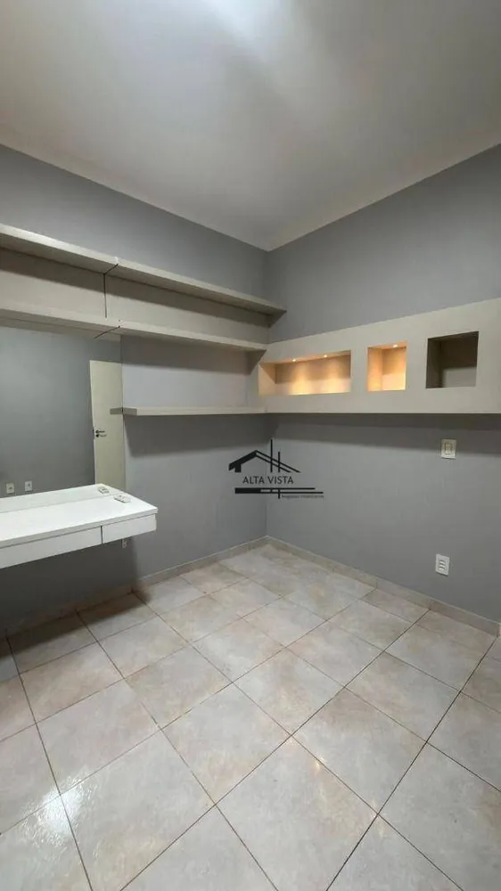 Casa, 3 quartos, 230 m² - Foto 11