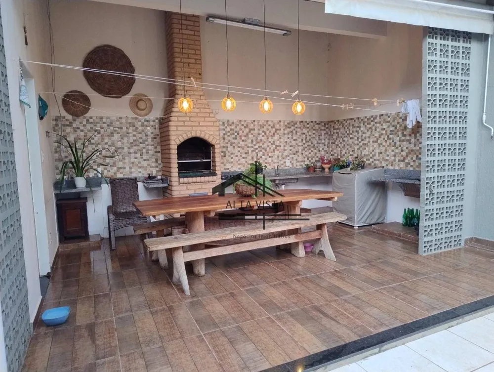Casa, 3 quartos, 176 m² - Foto 4