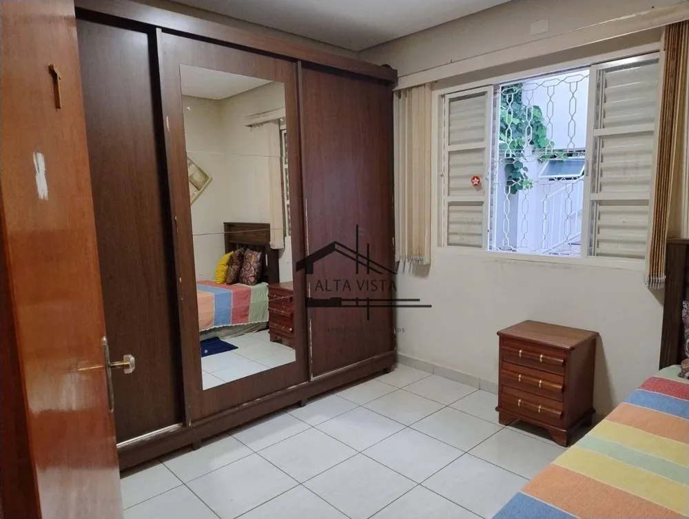 Casa, 3 quartos, 176 m² - Foto 3