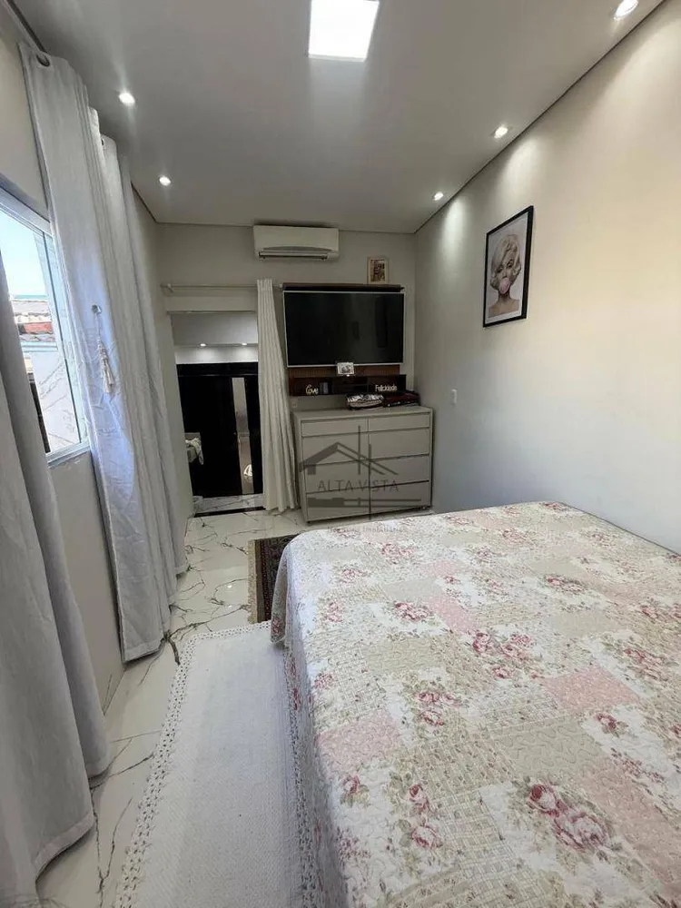 Casa, 3 quartos, 180 m² - Foto 15