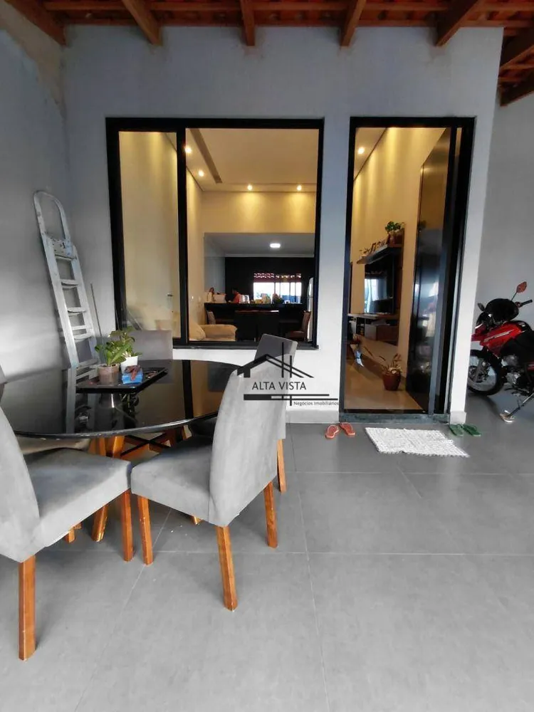 Casa, 3 quartos, 150 m² - Foto 2