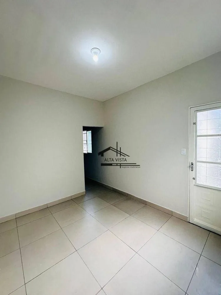 Casa, 2 quartos, 400 m² - Foto 4