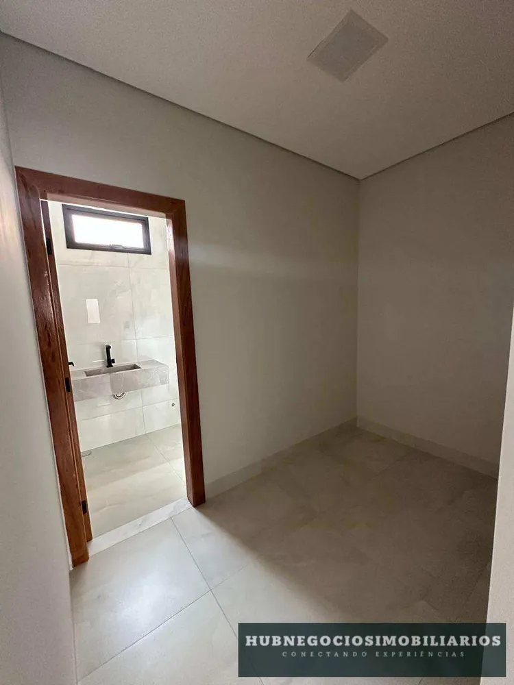 Casa, 3 quartos, 212 m² - Foto 2