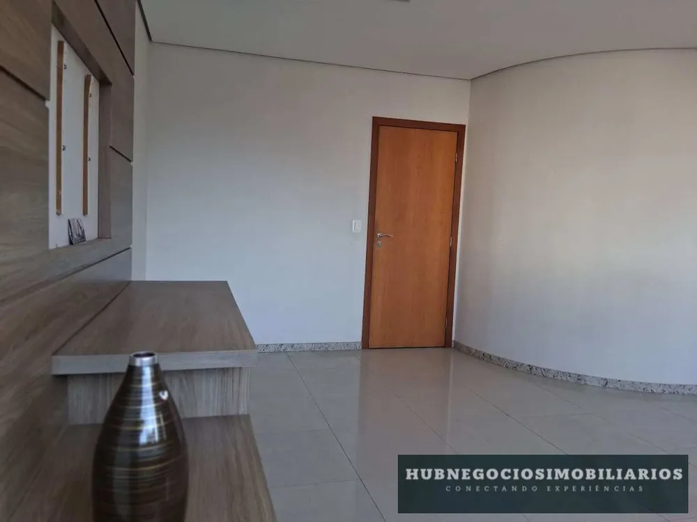 Apartamento, 3 quartos, 115 m² - Foto 3