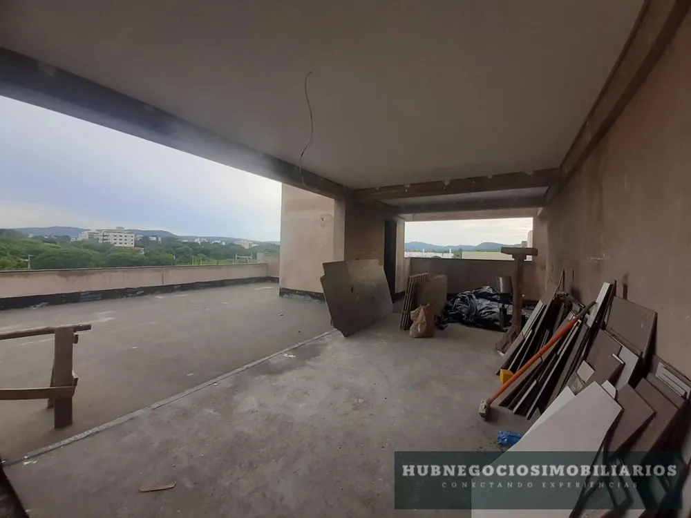 Cobertura, 3 quartos, 219 m² - Foto 1