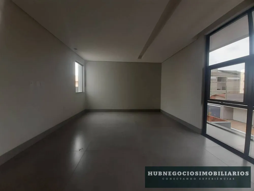Casa, 4 quartos, 240 m² - Foto 6