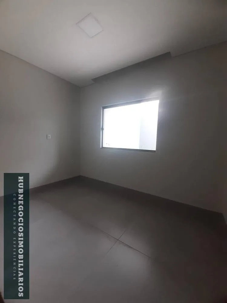 Casa, 4 quartos, 240 m² - Foto 2