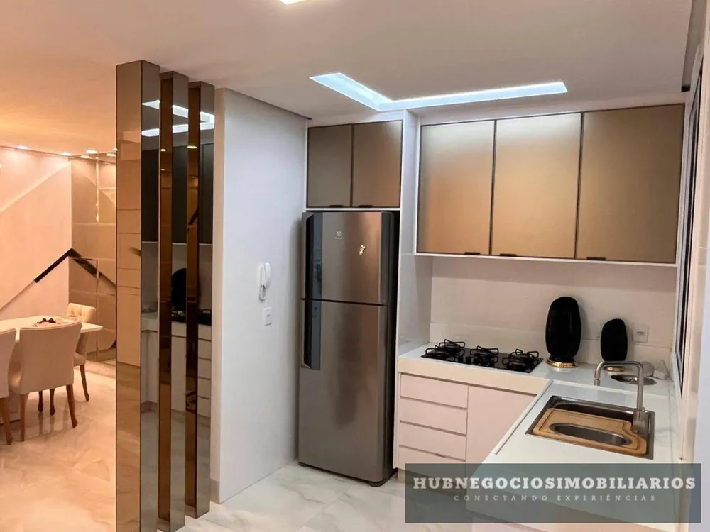 Cobertura, 3 quartos, 189 m² - Foto 3