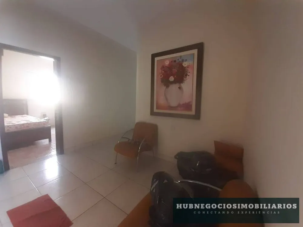 Casa, 3 quartos, 202 m² - Foto 3