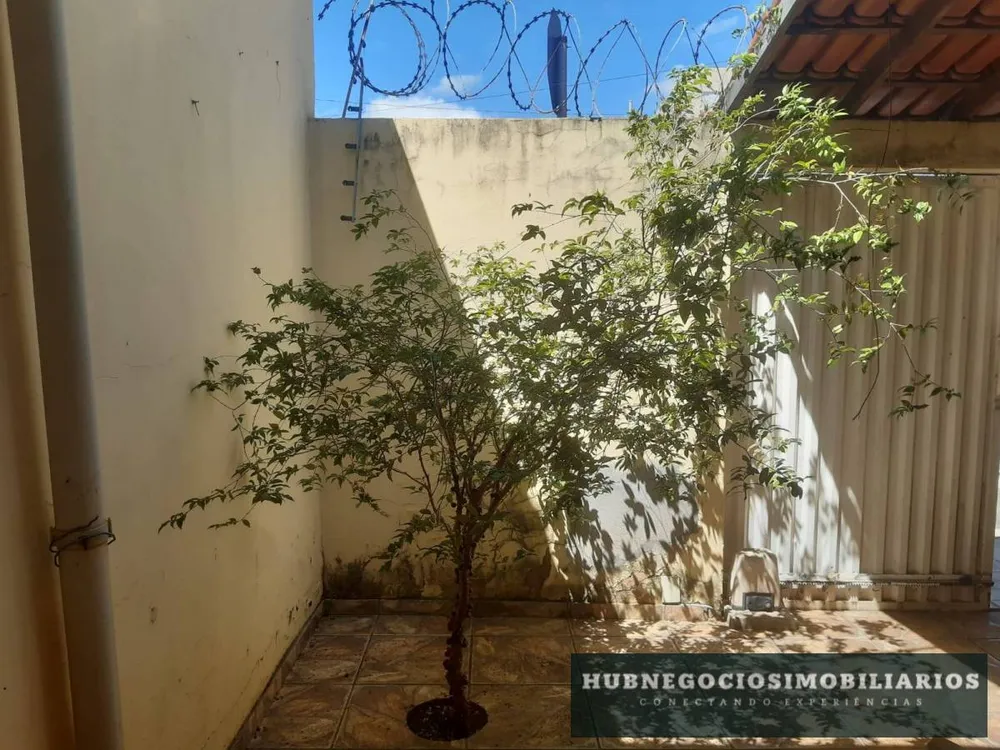 Casa, 3 quartos, 202 m² - Foto 2