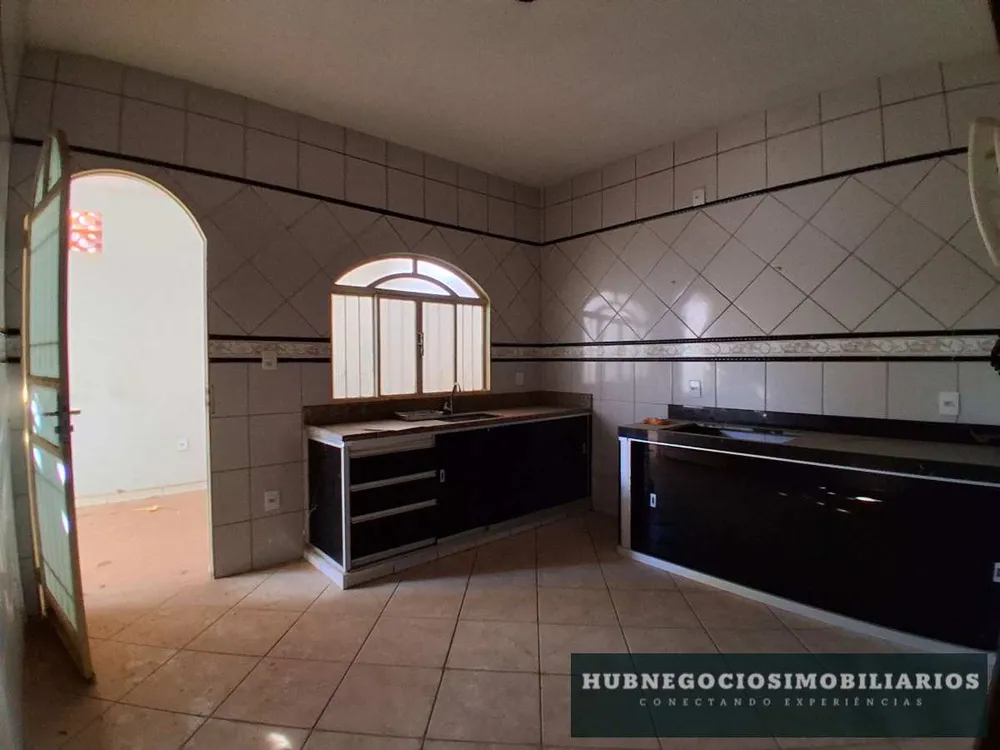 Casa, 2 quartos, 264 m² - Foto 2