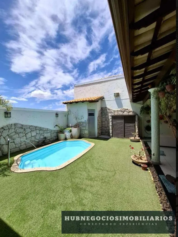 Casa, 4 quartos, 271 m² - Foto 10