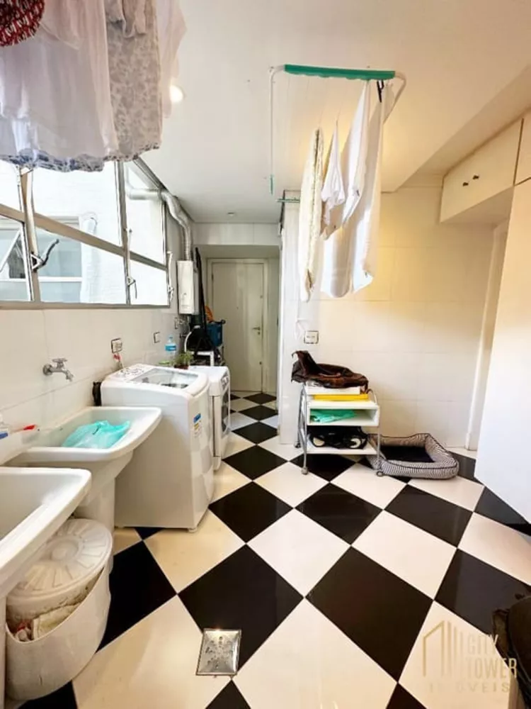 Apartamento à venda com 2 quartos, 183m² - Foto 2