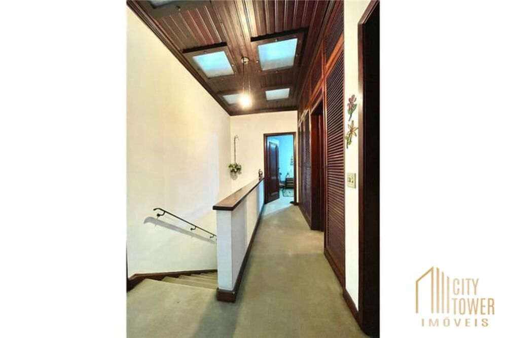 Casa, 4 quartos, 220 m² - Foto 2